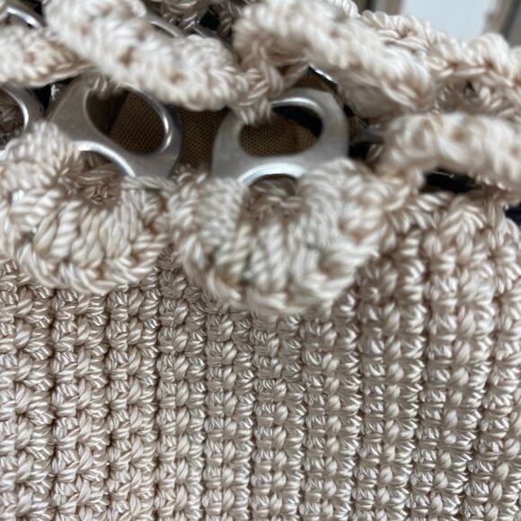 Handmade Crocheted Aluminum Soda Pop Top Bamboo Handles Purse Handbag Tan Black - Picture 11 of 12